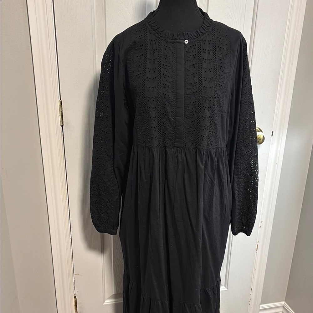 Elegant Black Maxi Dress